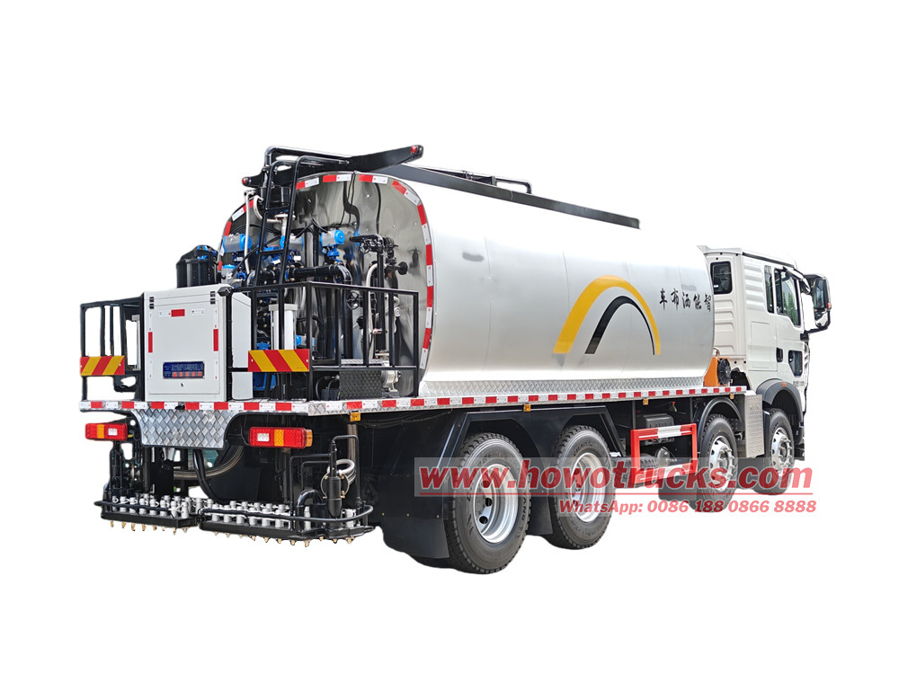 howo asphalt distributor truck